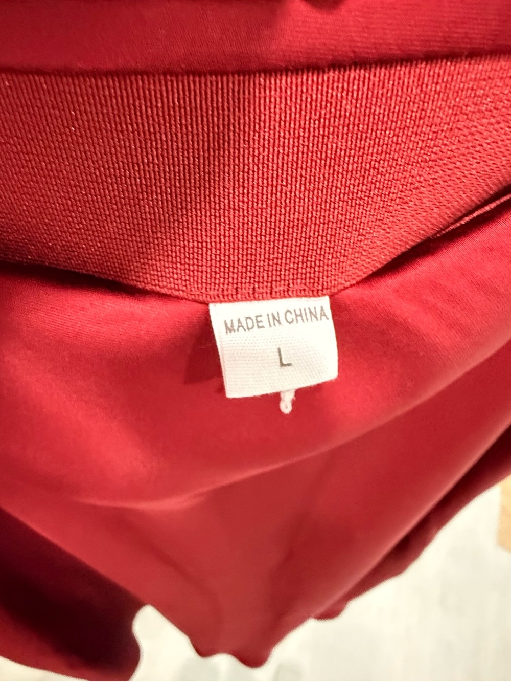 Elegant Red Satin A-Line Midi Skirt - Picture 3 of 3